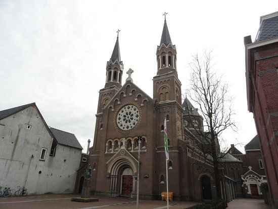 Onze-Lieve-Vrouw van Altijddurende Bijstandkerk